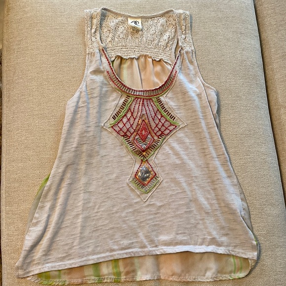 One September embellished tank - Picture 1 of 6